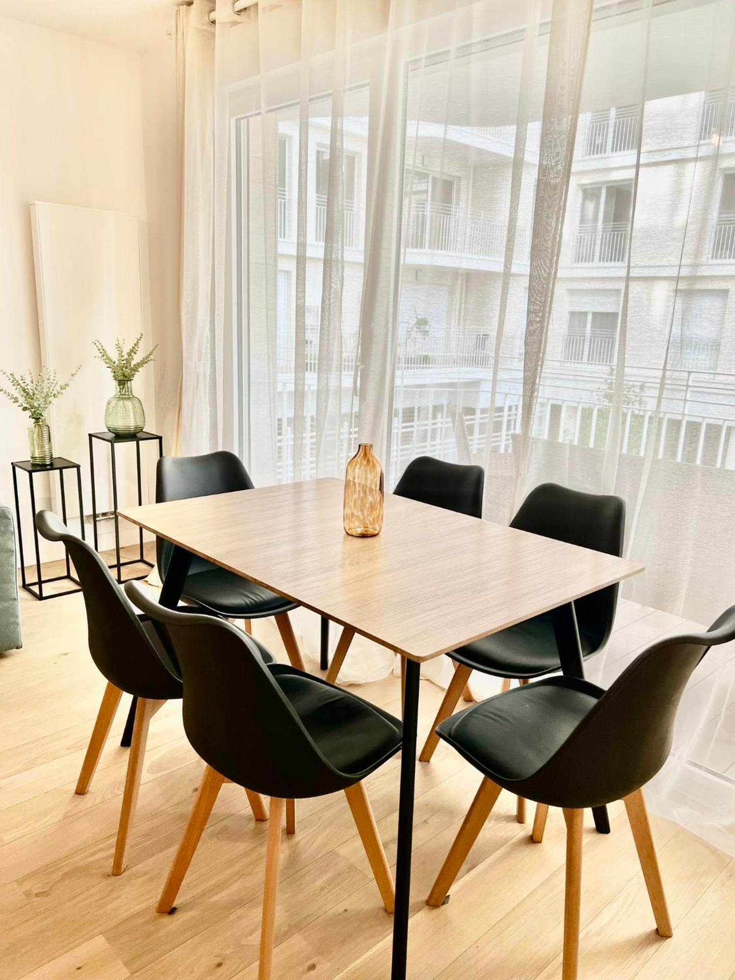 Appartement Neuf Et Spacieux 클리시 외부 사진